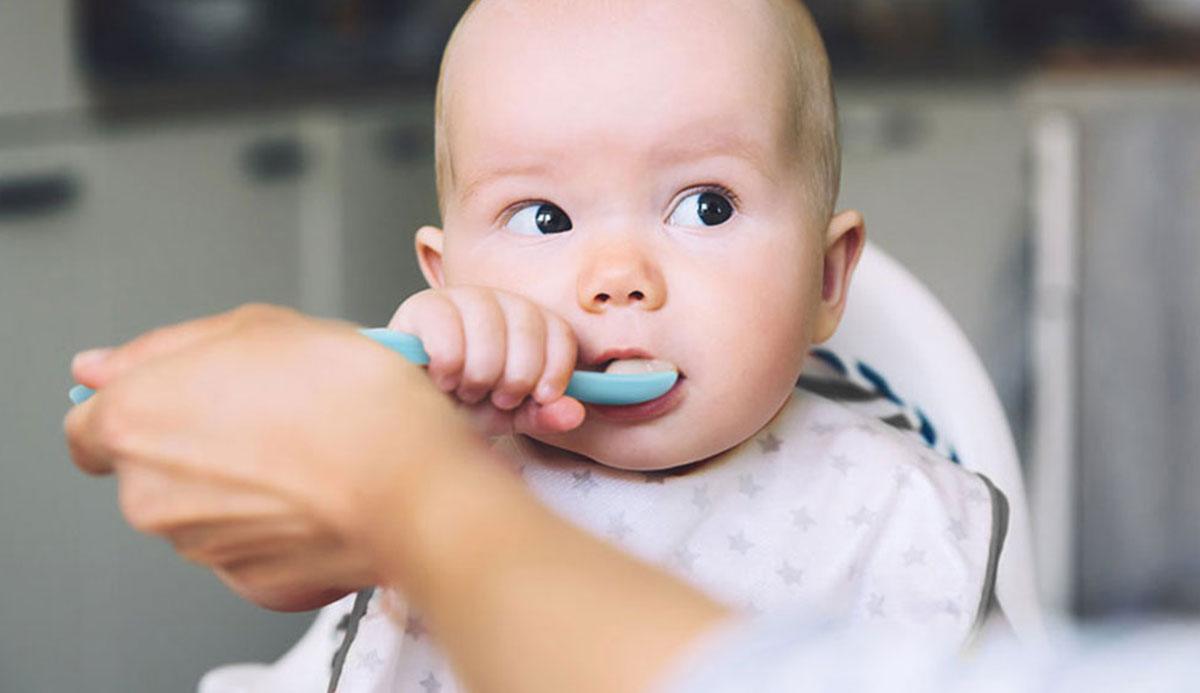 Nuby Baby's First Spoons -3 Stages -Encourages Self-Feeding -6+ Months -BPA  Free